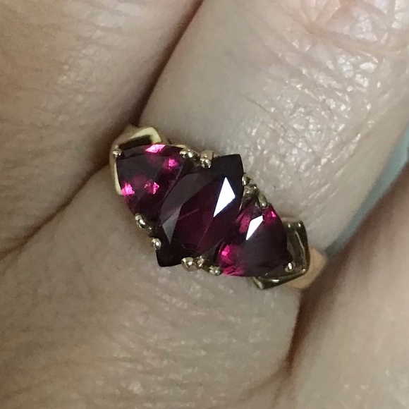 10K Gold Marquis Rhodolite Garnet Ring with Matching Side Trillion Cut Stones - Picture 1 of 9